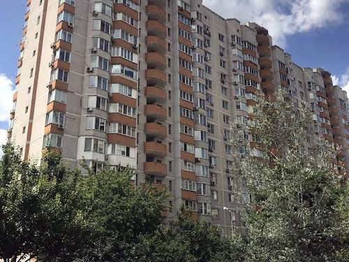квартира за адресою Анни Ахматової вул., 35-А