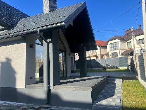 дом по адресу Гімназійна