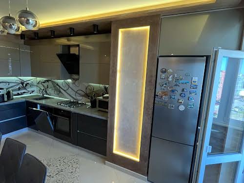 квартира за адресою Червоної Калини просп., 72а