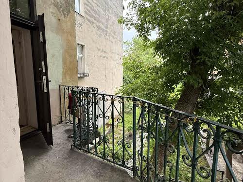 квартира за адресою Якова Остряниці вул., 16