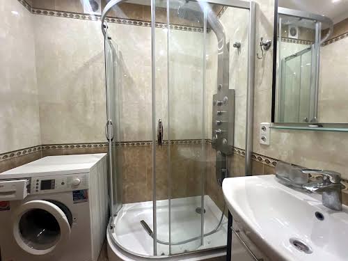 квартира за адресою Чорновола, 11А
