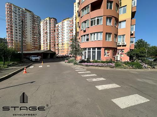 квартира за адресою Педагогічна вул., 21/1