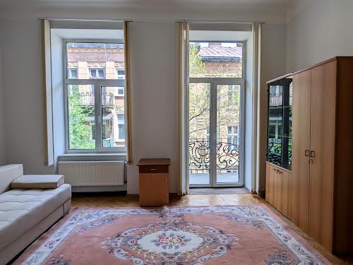 квартира по адресу Коцюбинского ул., 5