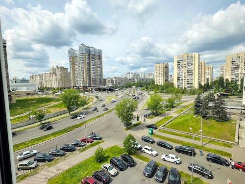 квартира за адресою Митрополита Андрея Шептицького вул. (Анатолія Луначарського), 10