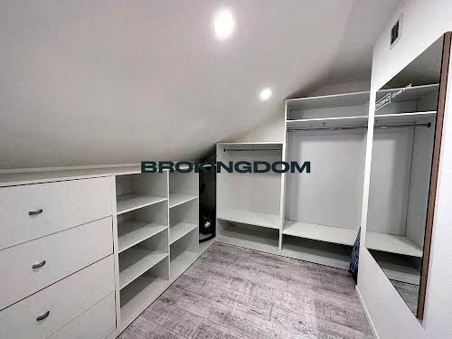 квартира за адресою Регенераторна вул., 4 к15