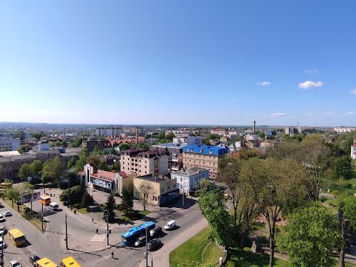 квартира по адресу Ровно, вул. Соборна, 348