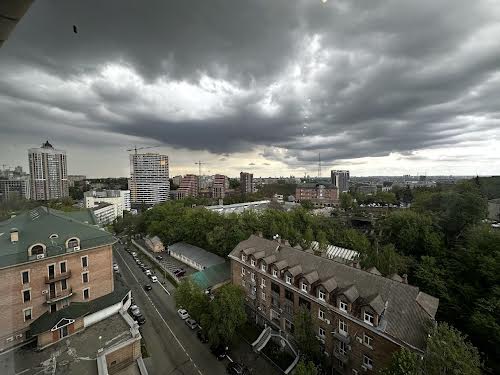 квартира по адресу Киев, Бехтеревский пер., 14