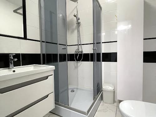 квартира за адресою Пасічна вул., 49б
