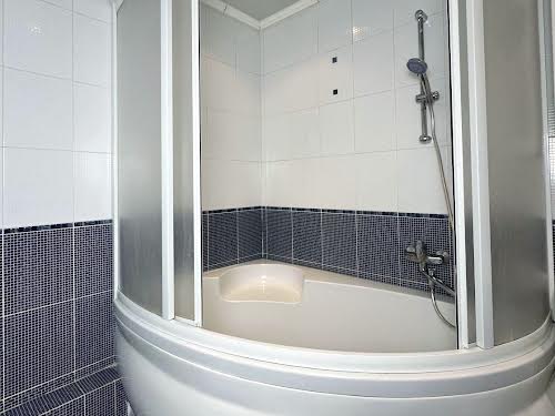 квартира за адресою Шота Руставелі вул., 44