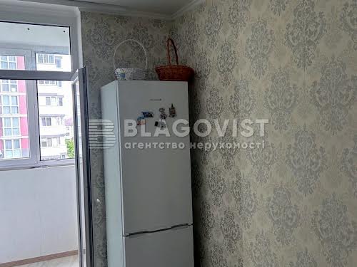 квартира за адресою Драгоманова вул., 2-А
