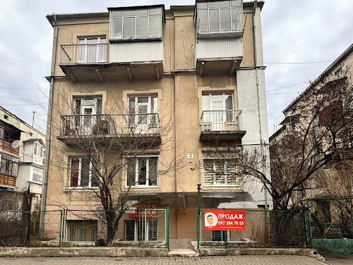 комерційна за адресою Ярослава Пастернака вул., 4