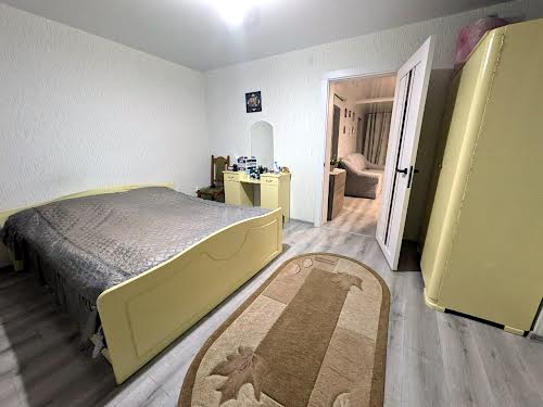 будинок за адресою с. Руське Поле, Лазівська, 83