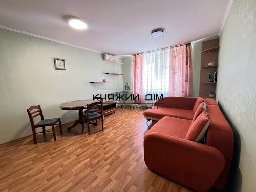 квартира за адресою Миколи Бажана просп., 12