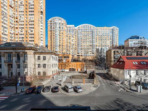 квартира за адресою Ділова вул. (Димитрова), 1/2