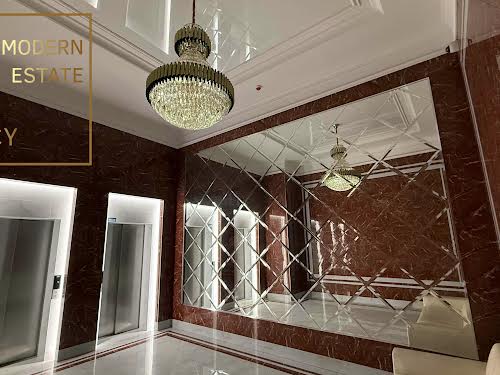 квартира за адресою Університетська вул., 3/7