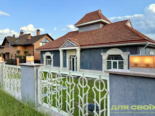будинок за адресою с. Хотів, Затишна вул.