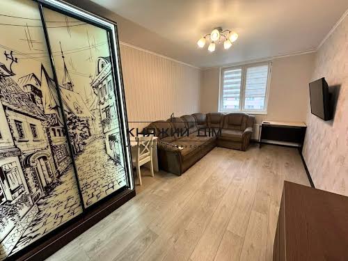 квартира за адресою Соломії Крушельницької вул., 15А