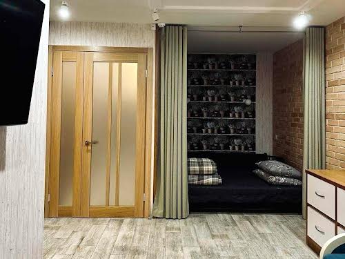 квартира за адресою Титова, 36