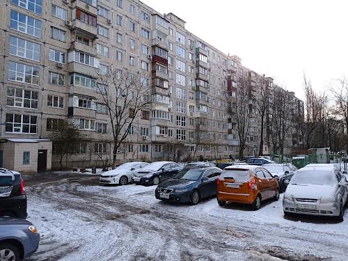 комерційна за адресою Володимира Покотила вул. (Картвелішвілі), 7/2