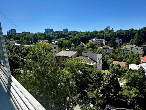 квартира по адресу Крушельницких ул., 12