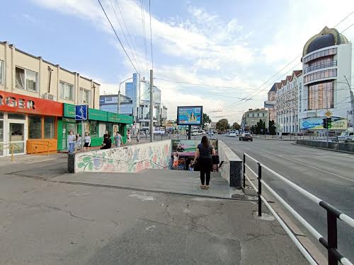 коммерческая по адресу Каменецкая ул., 21