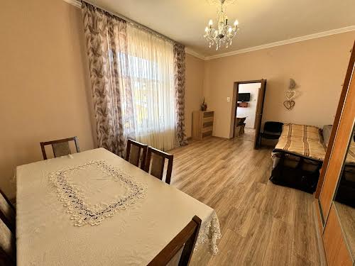 квартира за адресою котляревського, 20