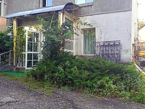 дом по адресу Киев, Кустанайская ул.