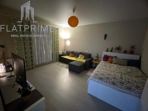 квартира за адресою Метрологічна вул., 15