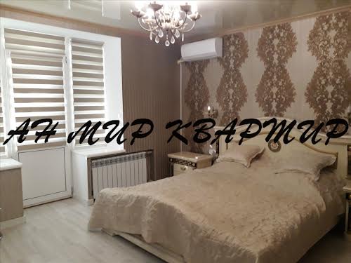 квартира за адресою Соборності вул. (Жовтнева), 46