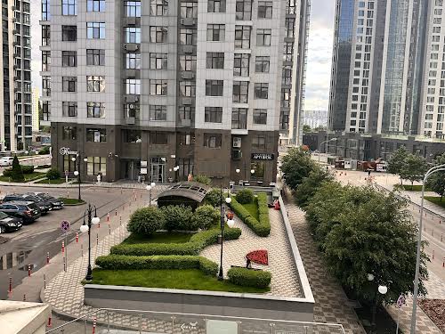 квартира за адресою Андрія Верхогляда вул. (Михайла Драгомирова), 15