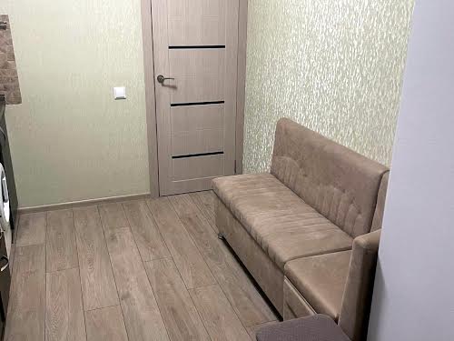 квартира за адресою Бишівська вул., 9