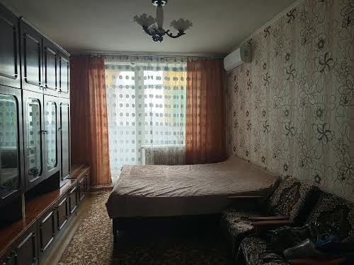 квартира по адресу Гвардейцев-Широнинцев ул., 79