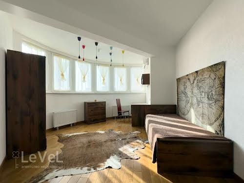 квартира за адресою Михайла Максимовича вул. (Онуфрія Трутенка), 3 д