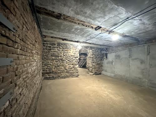 комерційна за адресою Поштовий просп. (Карла Маркса), 48