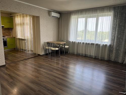 квартира по адресу Караваева ул. (Караваєва), 31