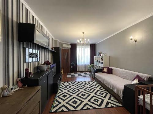 квартира за адресою Гетьмана Петра Дорошенка вул., 28
