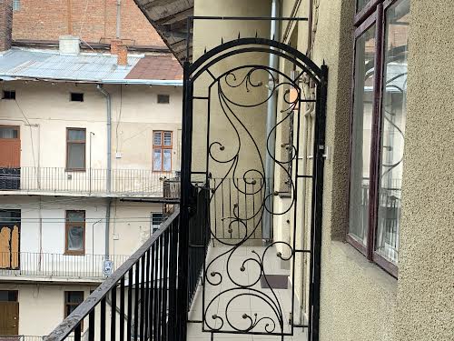 квартира за адресою Шпитальна вул., 22