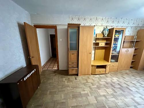 квартира за адресою Михайла Максимовича вул., 6