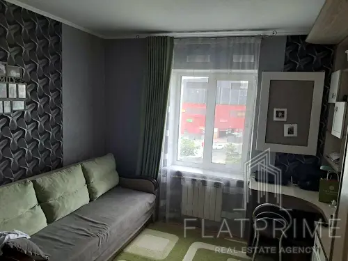 квартира за адресою Київ, Миколи Лаврухіна вул., 7
