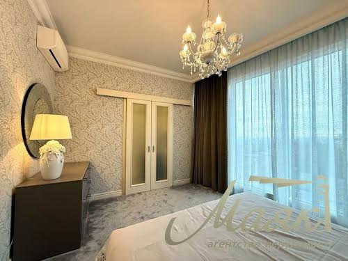квартира за адресою Буслівська вул., 12