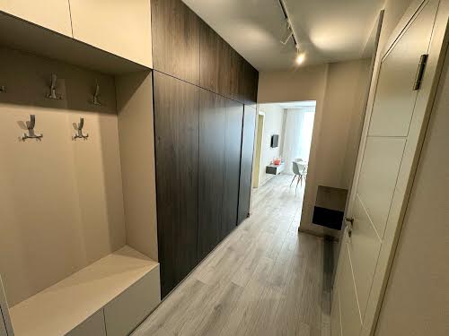 квартира за адресою Литературная, 10б