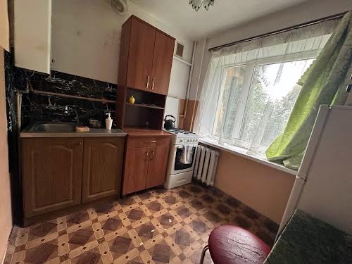 квартира за адресою Михайла Максимовича вул., 6