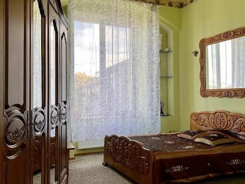 квартира за адресою Кардинала Гузара вул. (Толстого Льва), 21