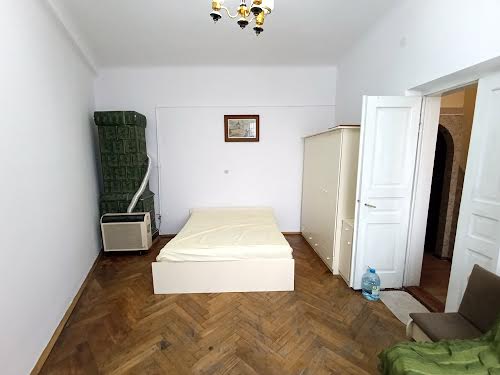 квартира по адресу Львов, Старый Рынок пл., 1