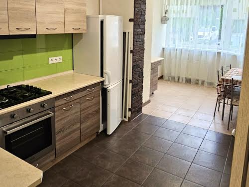 квартира за адресою Боголюбова вул., 22