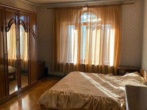 дом по адресу Луговая ул.