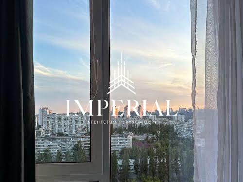 квартира за адресою Соборності просп. (Возз'єднання), 17 к2