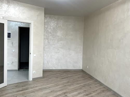 квартира за адресою Озерна вул., 16Б
