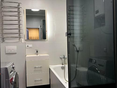 квартира за адресою Регенераторна вул., 4