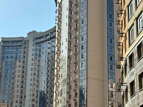 квартира за адресою Генуезька вул., 3а